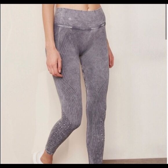 Soulcycle by Nux | Grey Moto Style Leggings - Picture 1 of 7